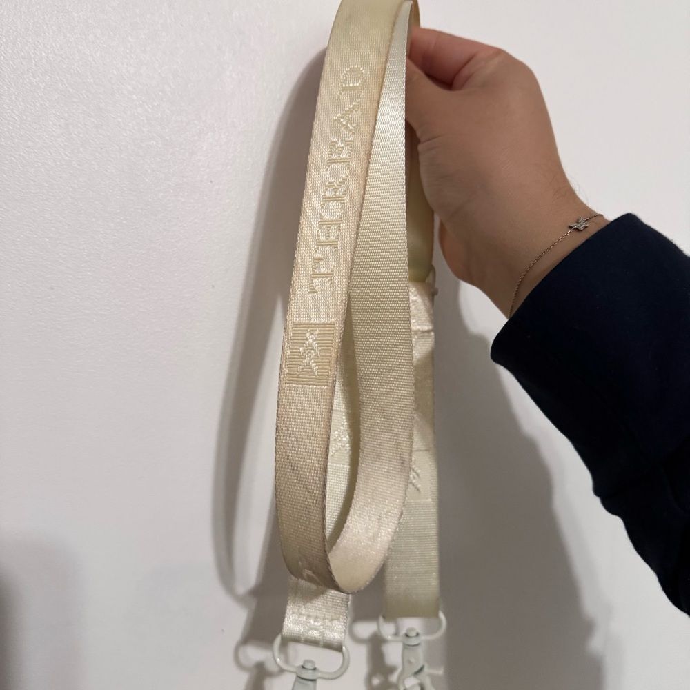 Thread Wallets Off White Crossbody Bag - Picture 7 of 8